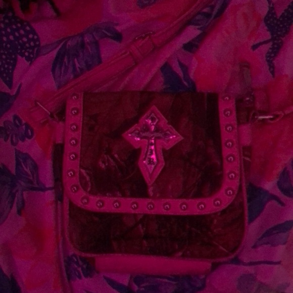Yesir 2000’s cross rhinestoned bag in the color pink and green - Picture 1 of 4